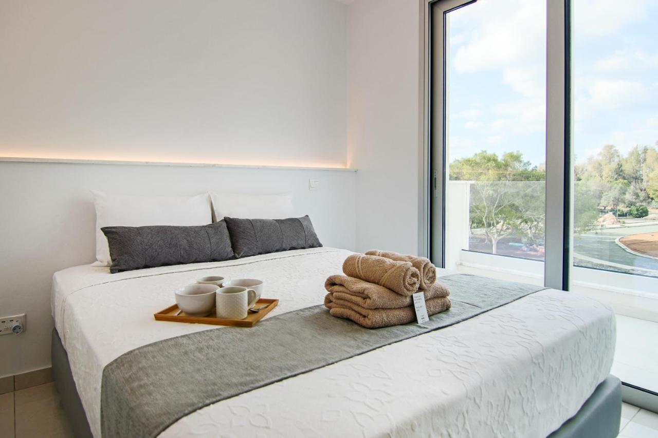 Appartamento Phaedrus Living - Seaside Executive Flat Harbour 208 Paphos Esterno foto