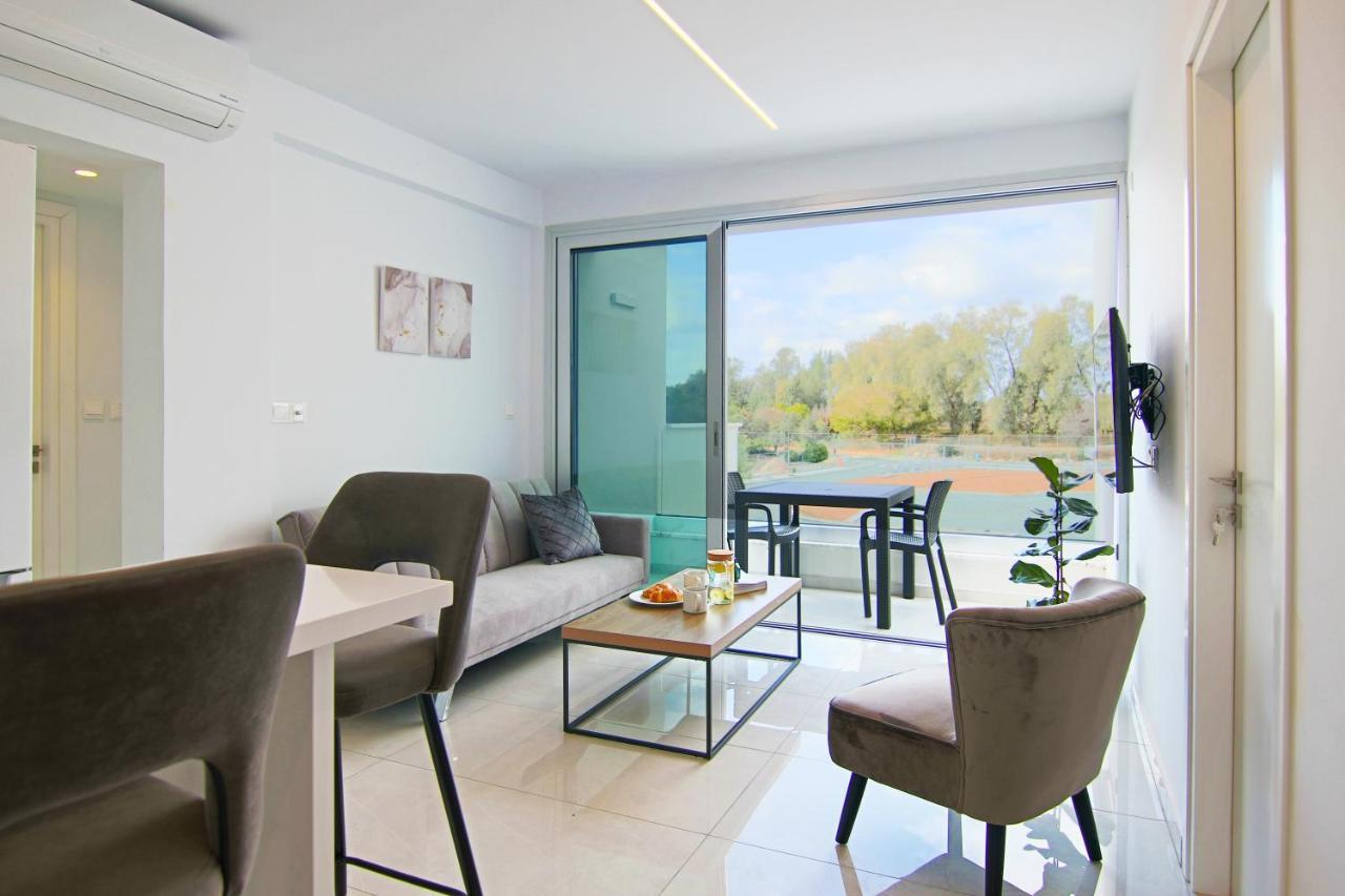 Appartamento Phaedrus Living - Seaside Executive Flat Harbour 208 Paphos Esterno foto
